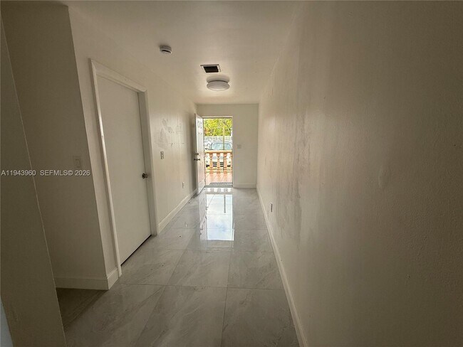 Building Photo - 1354 NW 36th St