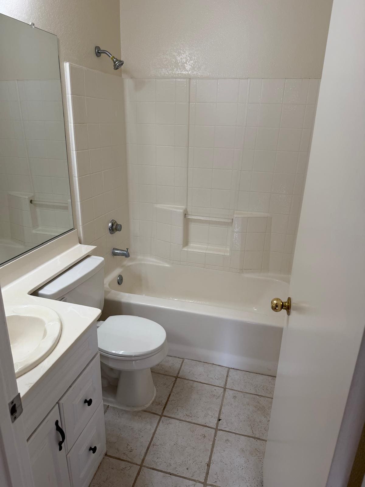 Building Photo - 3600 Banyon Ct