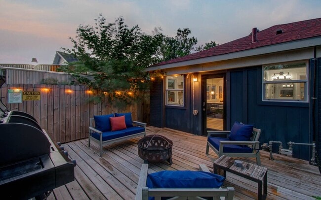 Building Photo - 5312 Jefferson St