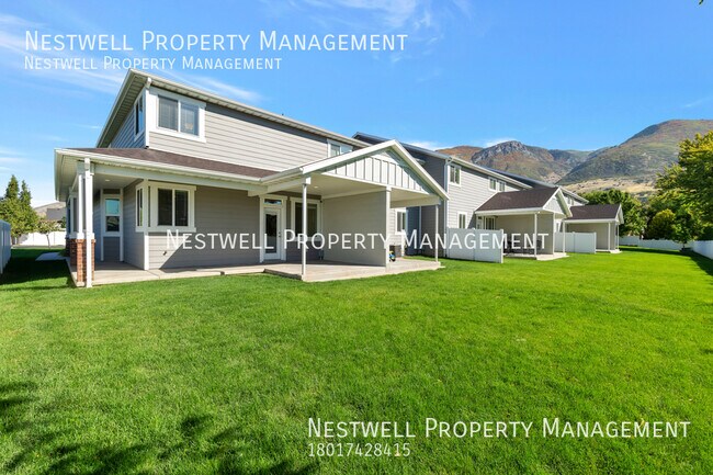 Primary Photo - Beautiful 3-bed Townhome in Farmington in