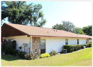 Building Photo - ***$0 SECURITY DEPOSIT***Lovely 2 Bedroom ...