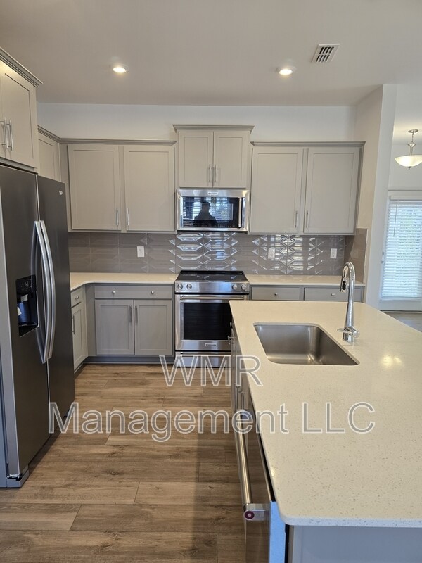 Building Photo - 1846 Teachers House Rd NW