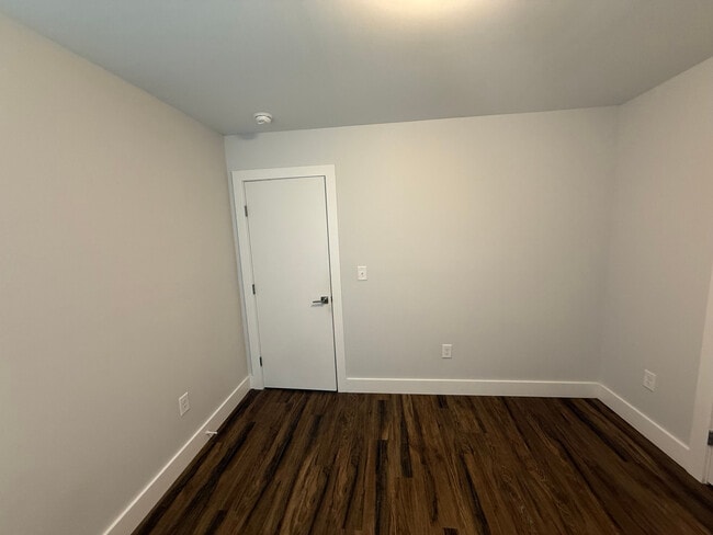 Building Photo - Room in House on S Alston Ave