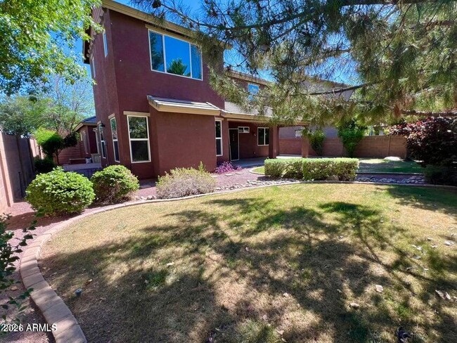 Building Photo - 3886 E Rawhide St