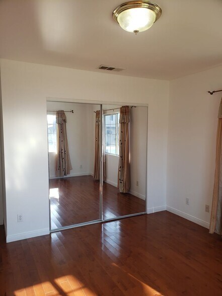Building Photo - 3bed / 2 bath House for Rent in Monterey Park!