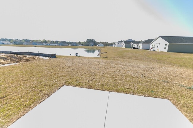 Building Photo - 324 Sweet Vernal St