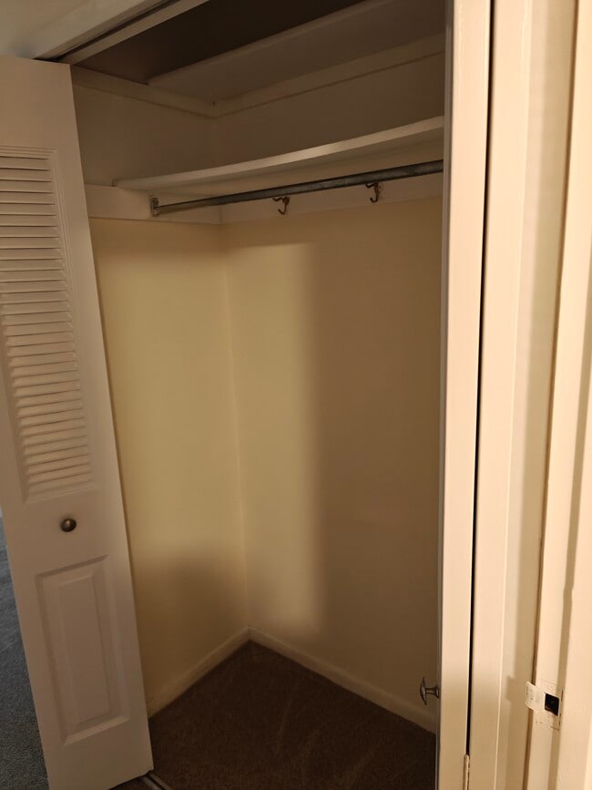 Building Photo - 3705 S George Mason Dr