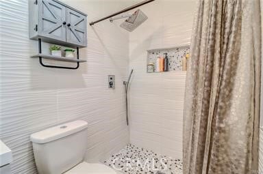 Building Photo - 5970 Sky Meadow St