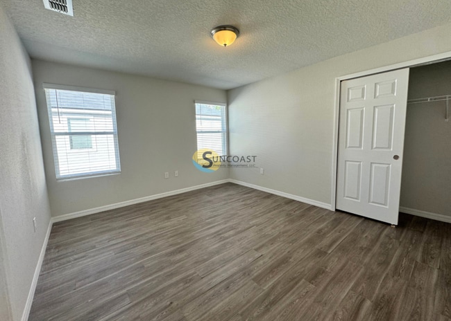 Building Photo - 6461 Sweetbay Ln