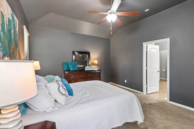 Building Photo - 21396 Timber Lodge Ln
