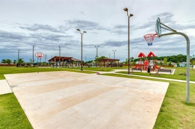 Building Photo - 316 Thresher Ln