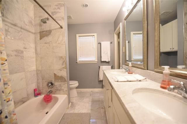 Building Photo - 3951 Gaspar Dr