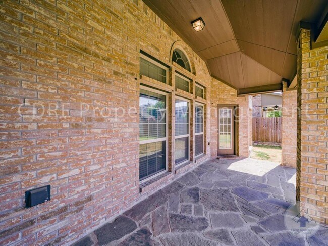 Building Photo - 1320 Sand Verbena Way