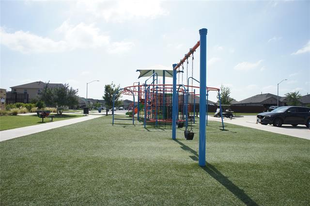 Building Photo - 16428 Milwaukee St