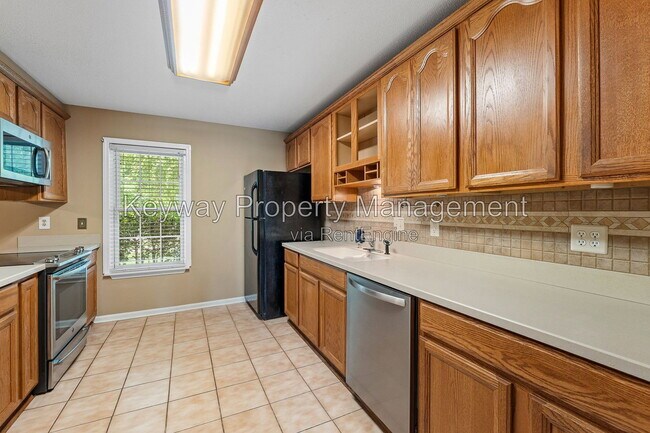 Building Photo - 551 S Old Belair Rd