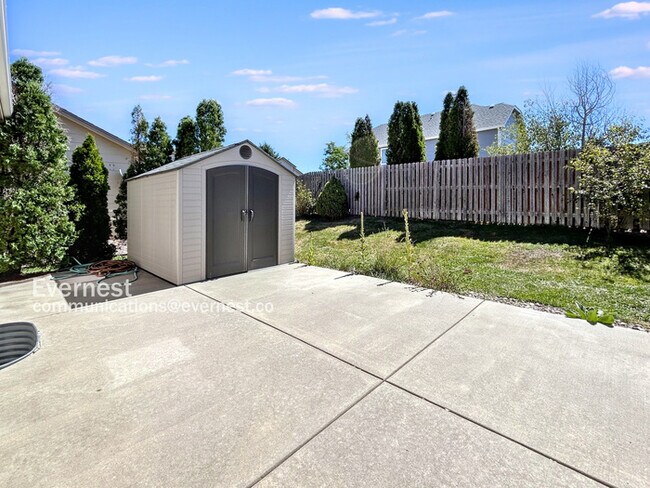 Building Photo - 4939 Chariot Dr