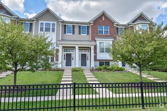 Building Photo - 2511 Dunraven Ave