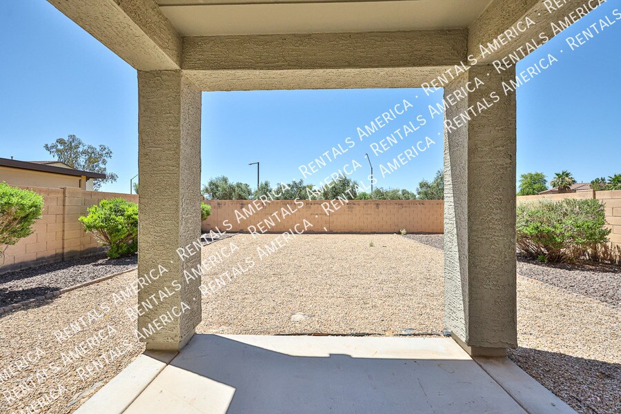 Building Photo - 17641 W Young St
