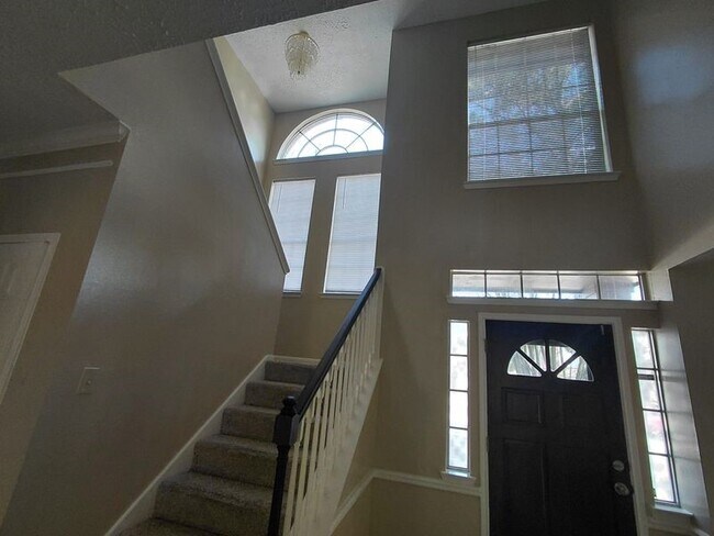 Building Photo - 14211 Torrey Vista Dr