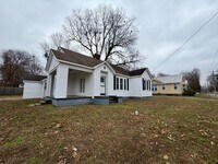 Building Photo - 200 Summer St