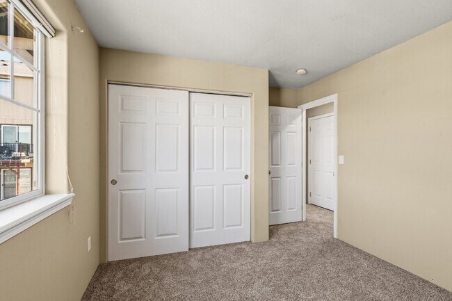 Building Photo - 7834 Phaedra Ln