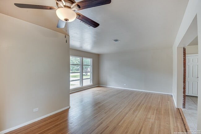 Building Photo - 211 Green Meadow Blvd