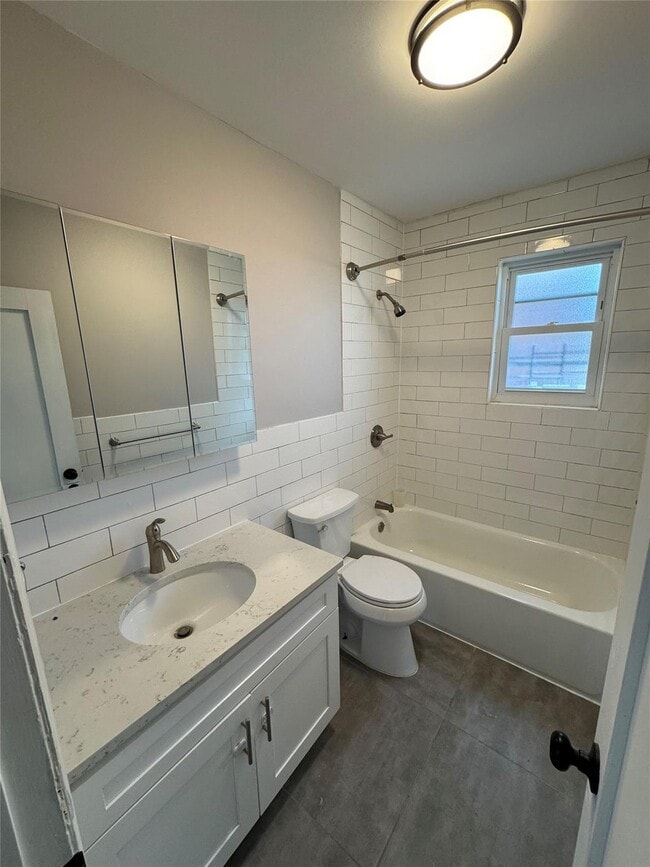 Building Photo - 6015 Fieldston Rd