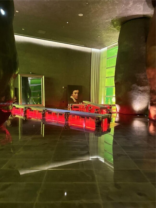 Building Photo - 465 Brickell Ave