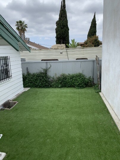 Building Photo - MODERN 2BED/2BATH APARTMENT WITH WASHER/DR...