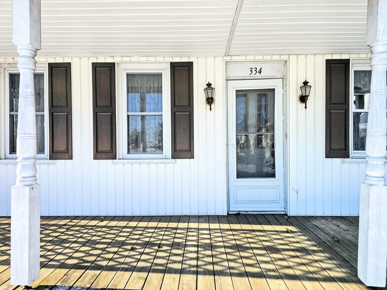 Building Photo - 334 Wissler Rd