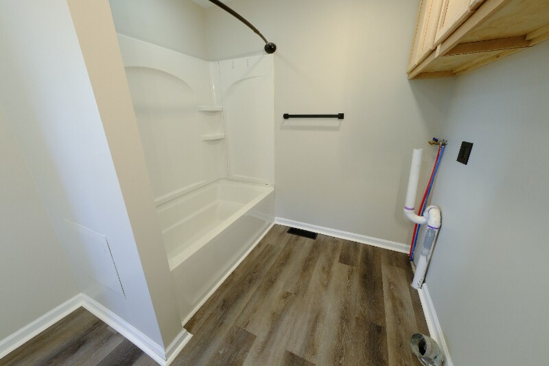 Building Photo - 246 Gorham St