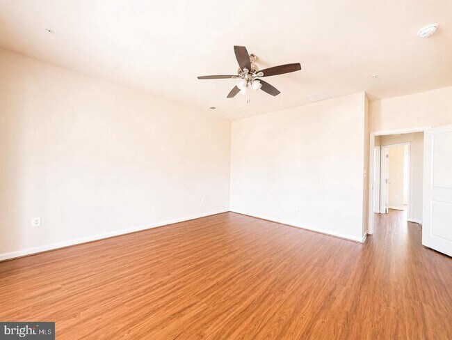 Building Photo - 22605 Winding Woods Way