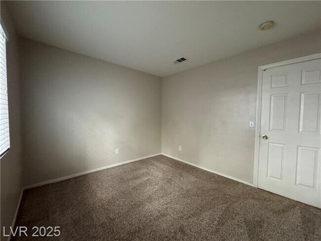 Building Photo - 9833 Panorama Cliff Dr