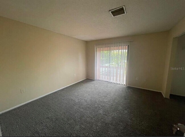 Building Photo - 890 Mecca Dr