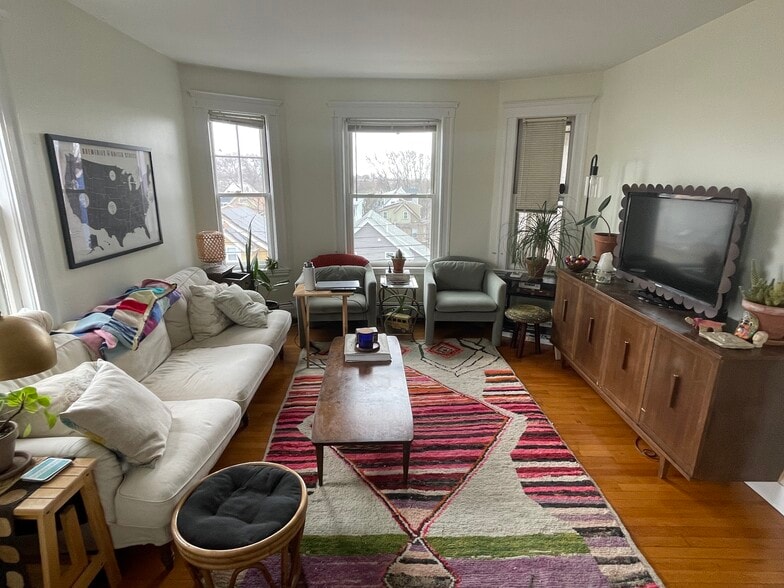 Building Photo - 79 Clarendon Ave