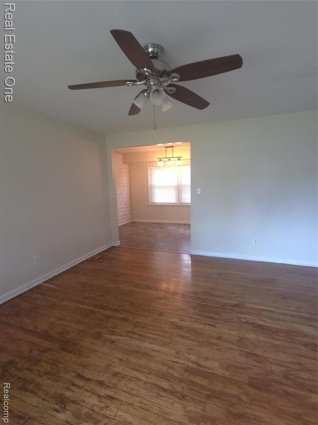 Building Photo - 23654 Whitley Dr