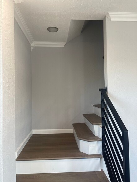 Building Photo - 3710 Wall St
