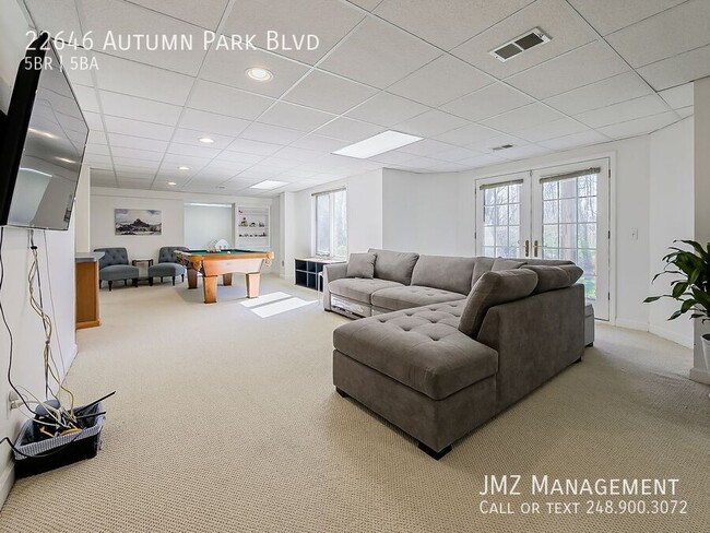Building Photo - 22646 Autumn Park Blvd