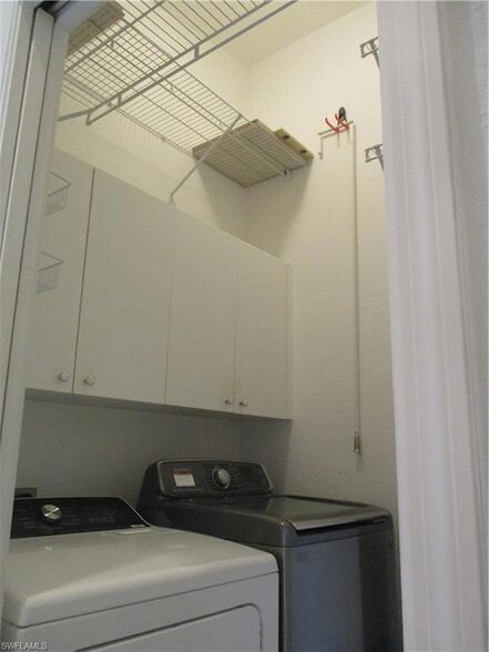Building Photo - 1225 Sarah Jean Cir