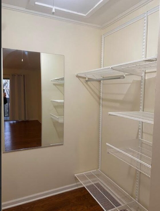 Building Photo - 6178 Knoll Ln Ct