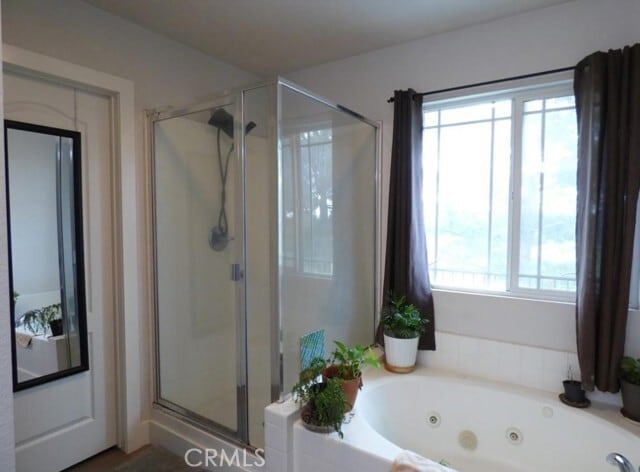 Building Photo - 6279 Long Cove Dr