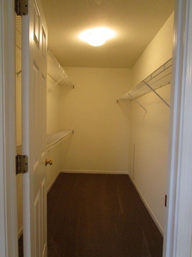 Building Photo - 3538-3540 Prescott Dr.