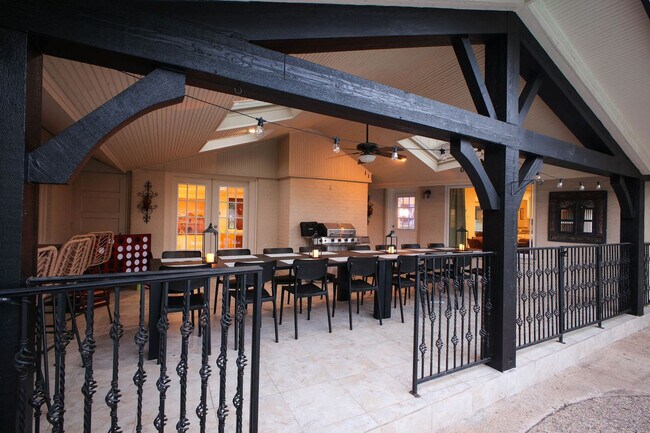 Building Photo - 107 Wickford Way