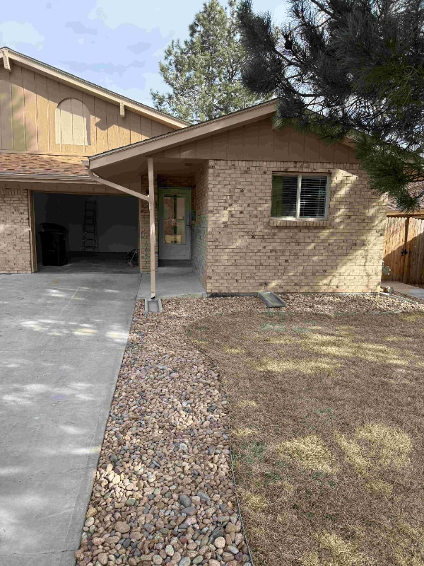 Building Photo - 5868 Newcombe Ct