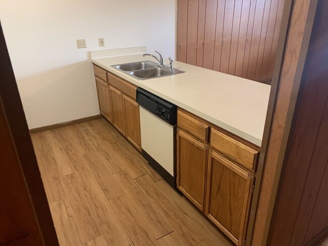 Interior Photo - College Place Apartments!