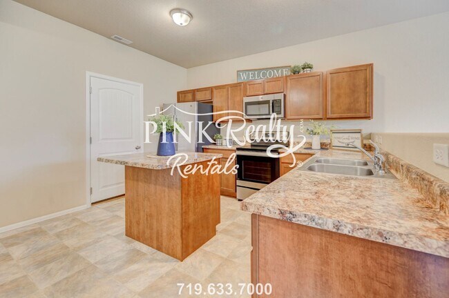 Building Photo - 7577 Black Spruce Heights