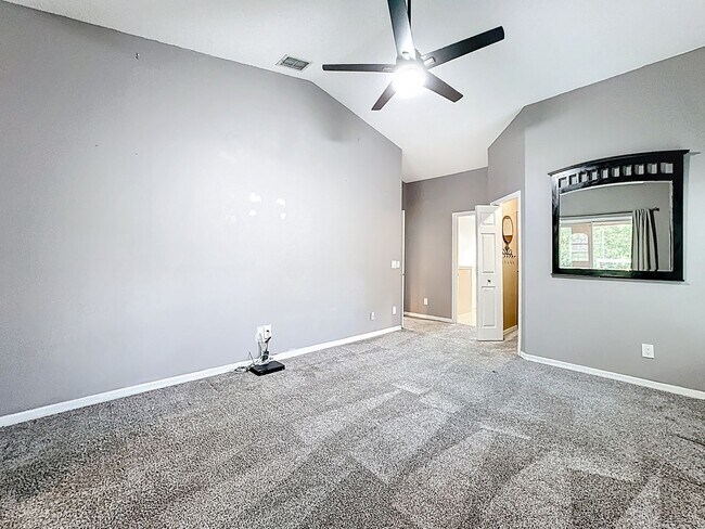 Building Photo - Discover your peaceful retreat in Wekiwa W...