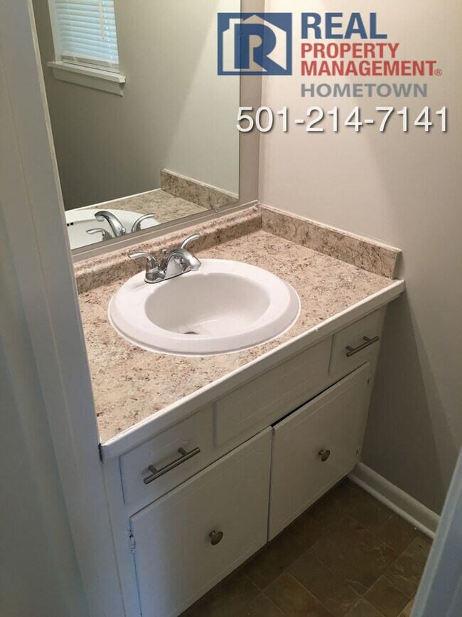 Building Photo - 5301 Southboro Ct