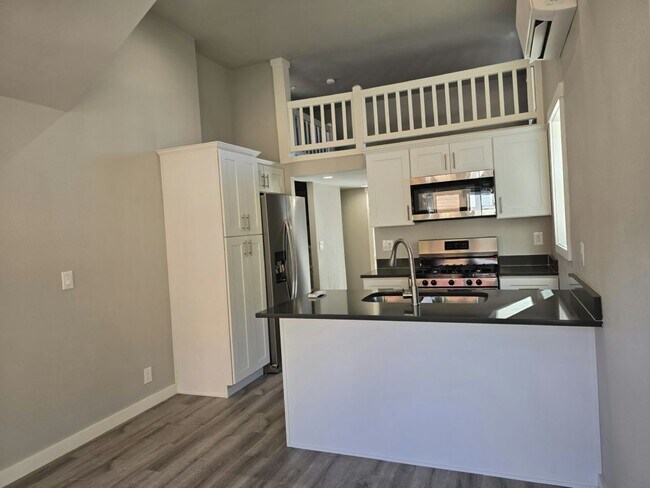 Building Photo - 8372 Enchanted Way SE