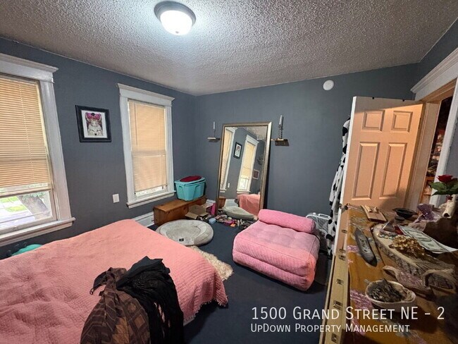 Building Photo - 1500 Grand St NE